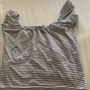 Off the shoulder cropped shirt